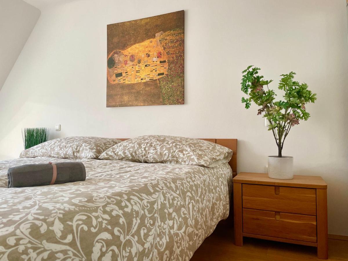 60 M2 Central Rooftop Apartment With Ac Vienna Exterior photo